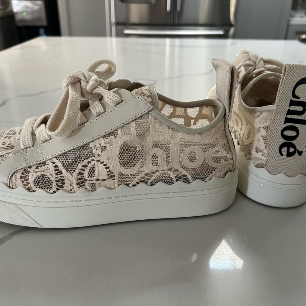 Chloe Lauren Sneakers Sz 37